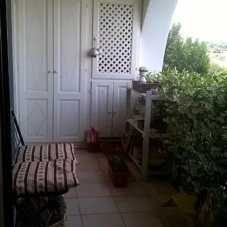 Marlose Place